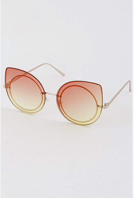 oversized cateye sunglasses