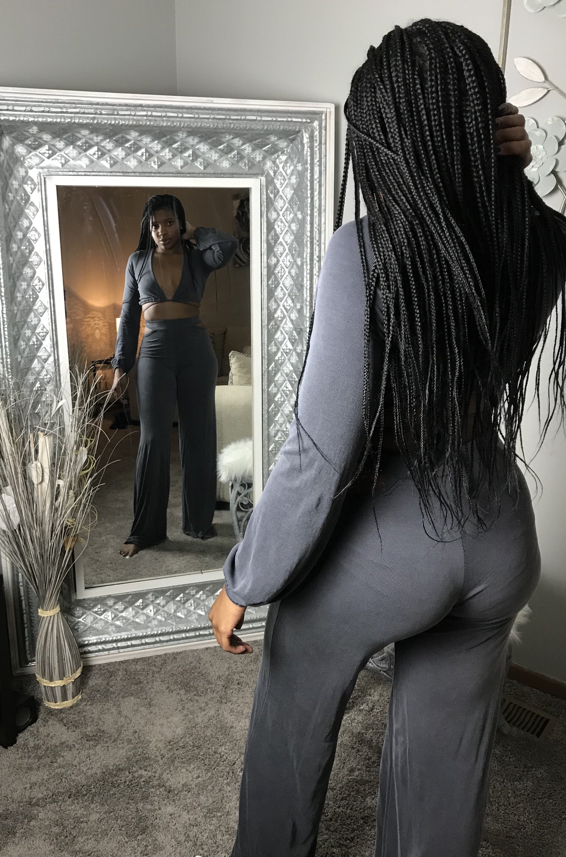 gray set with sides out