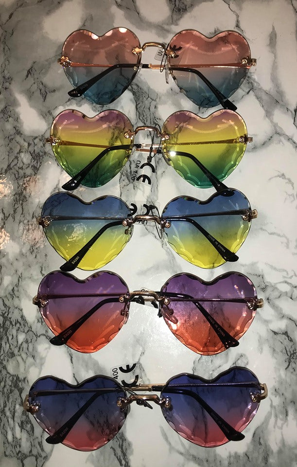 Heart deals shaped sunglasses